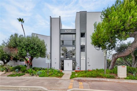 Photo of 650 The Village #108 VLG, Redondo Beach, CA 90277 (MLS # SB26135352)
