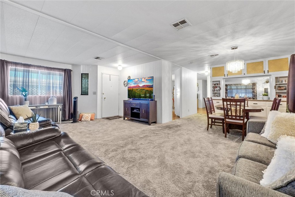 1251 Lugonia Ave 3