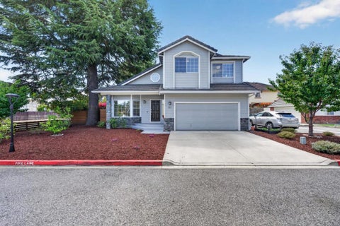 Photo of 131 Anchor Bay Terrace, Sunnyvale, CA 94086 (MLS # ML82058510)