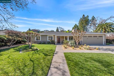 Photo of 186 186 ARLENE DRIVE Dr, Walnut Creek, CA 94595 (MLS # 41123426)