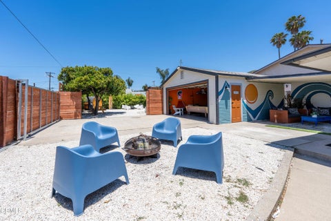 Tiny photo for 1552 Cameron Street, Ventura, CA 93001 (MLS # V1-38901)