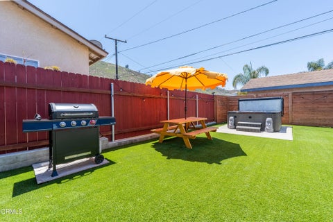 Tiny photo for 1552 Cameron Street, Ventura, CA 93001 (MLS # V1-38901)