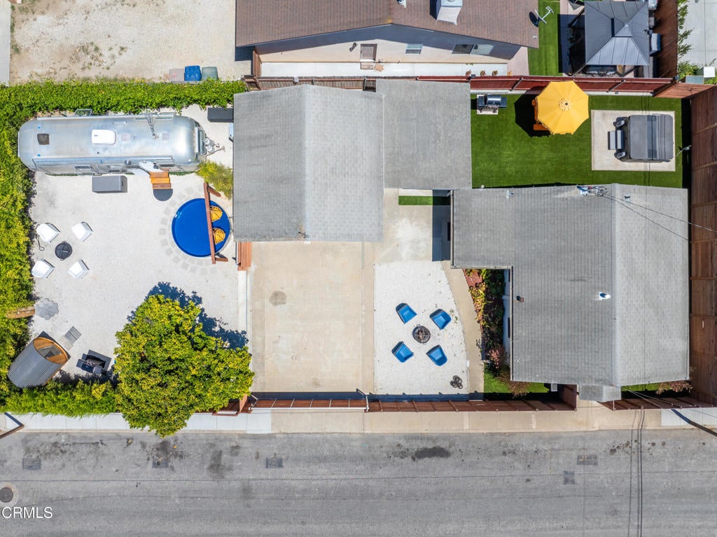 Properties 1 1552 Cameron Street