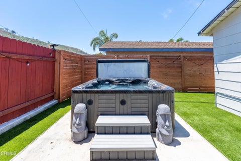 Tiny photo for 1552 Cameron Street, Ventura, CA 93001 (MLS # V1-38901)