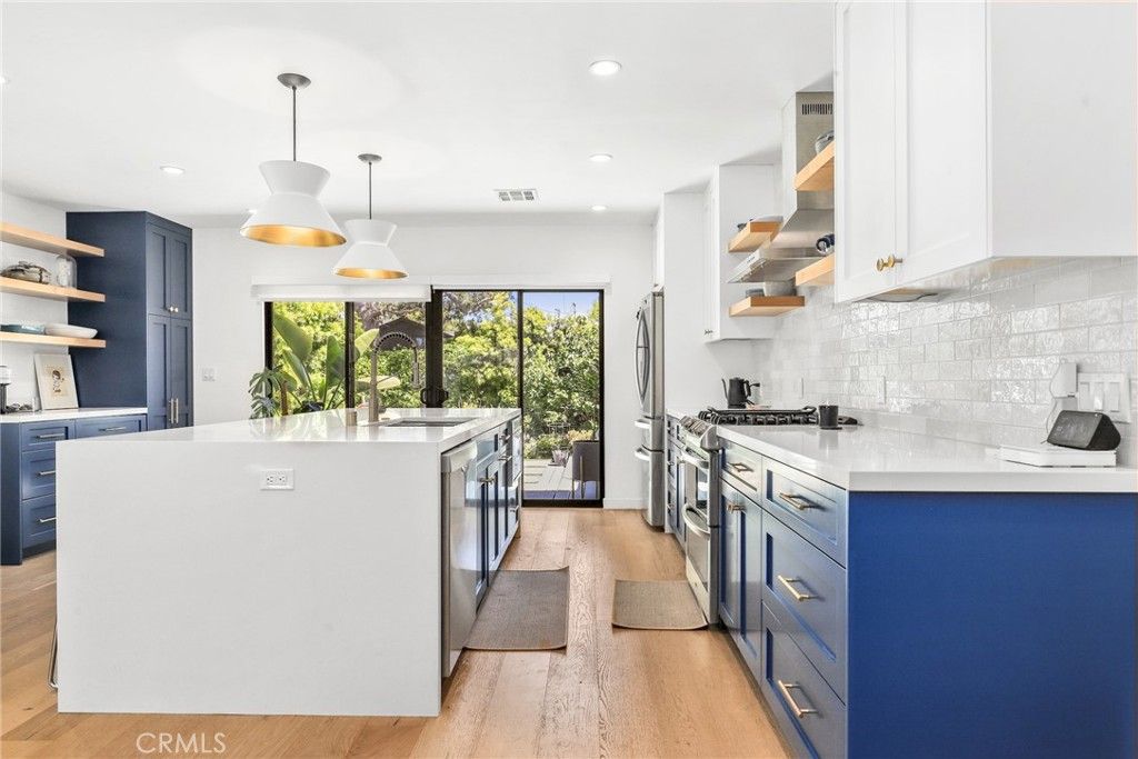 Photo of 11462 Patom Drive, Culver City, CA 90230 (MLS # SB25223952)