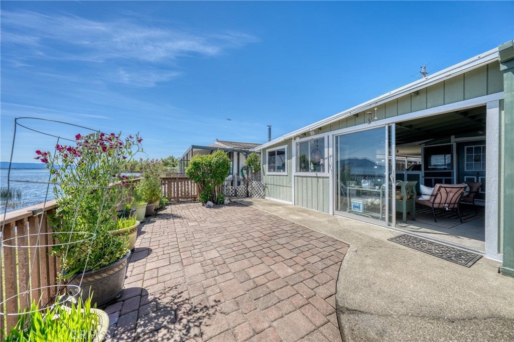 5830 Robin Hill 3