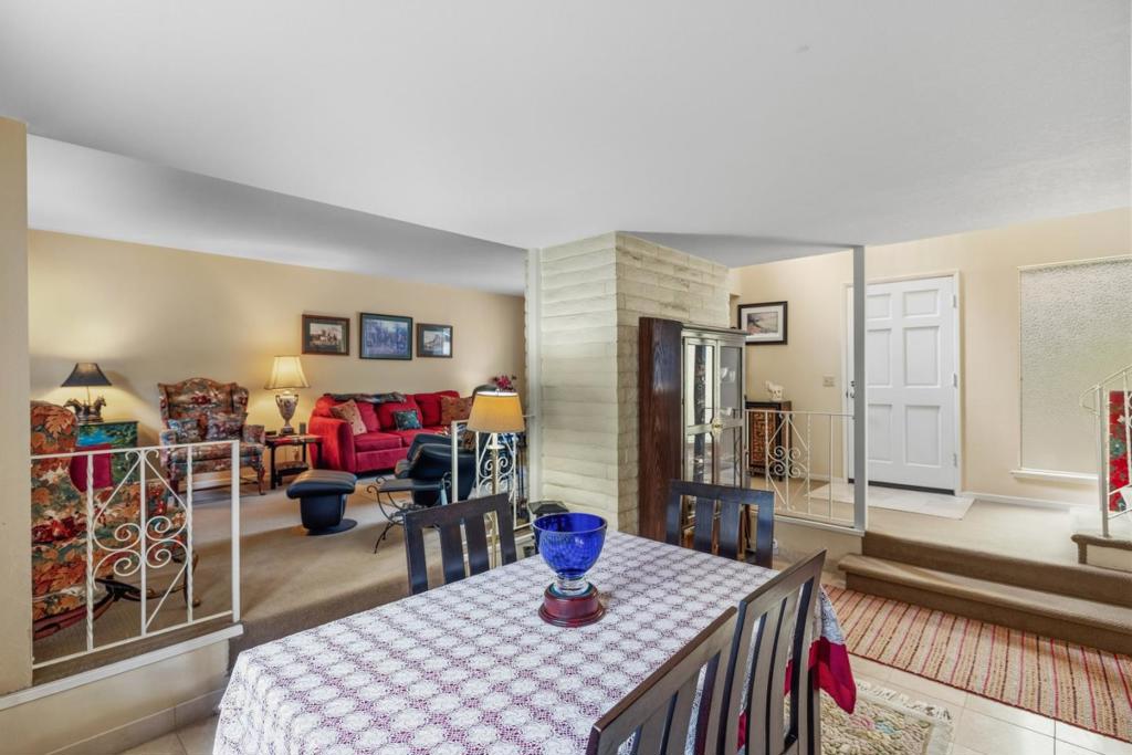 25455 Canada Valley Drive