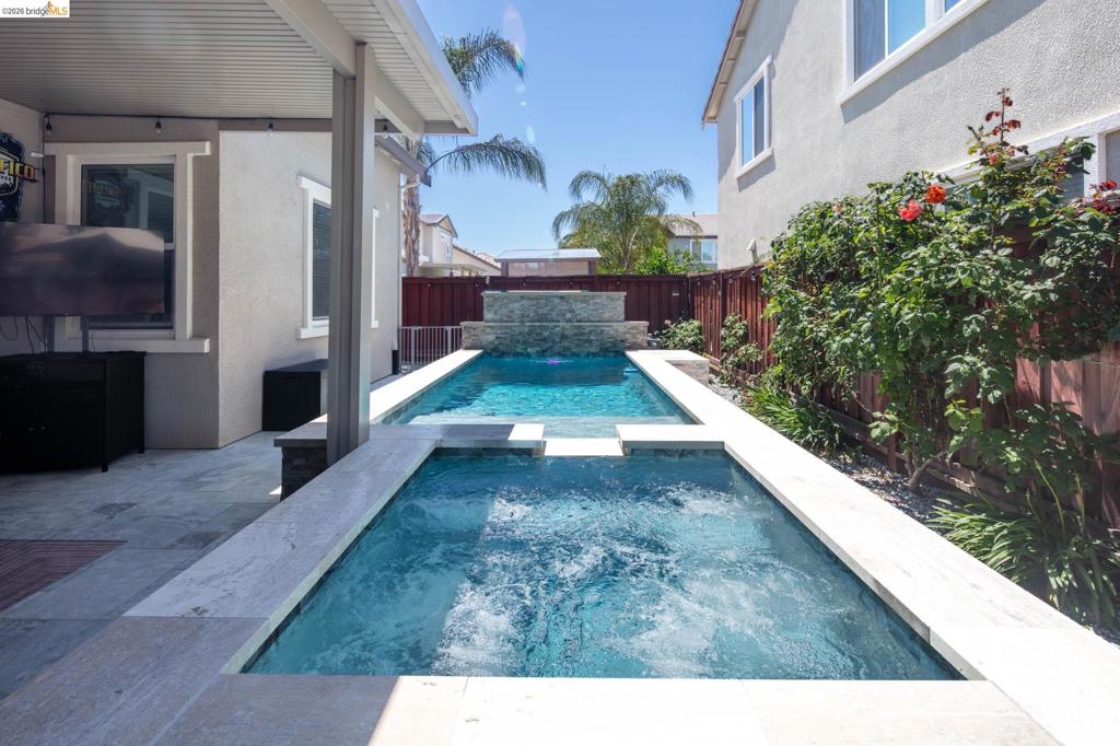 379 Savannah Way