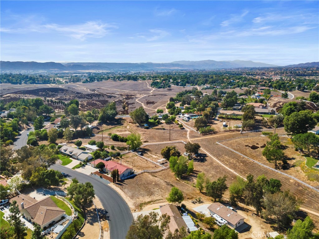 30770 Avenida Buena Suerte
