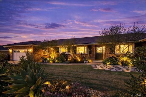 3105 E Blueridge Orange CA 92867