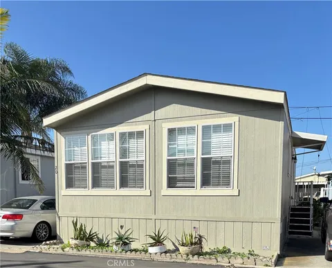 MLS: OC26070851