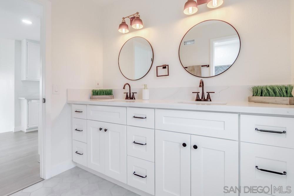 Southwest Escondido - Residential Lease