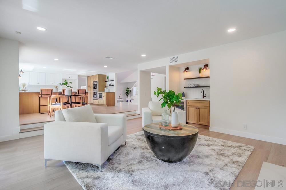 Southwest Escondido - Residential Lease