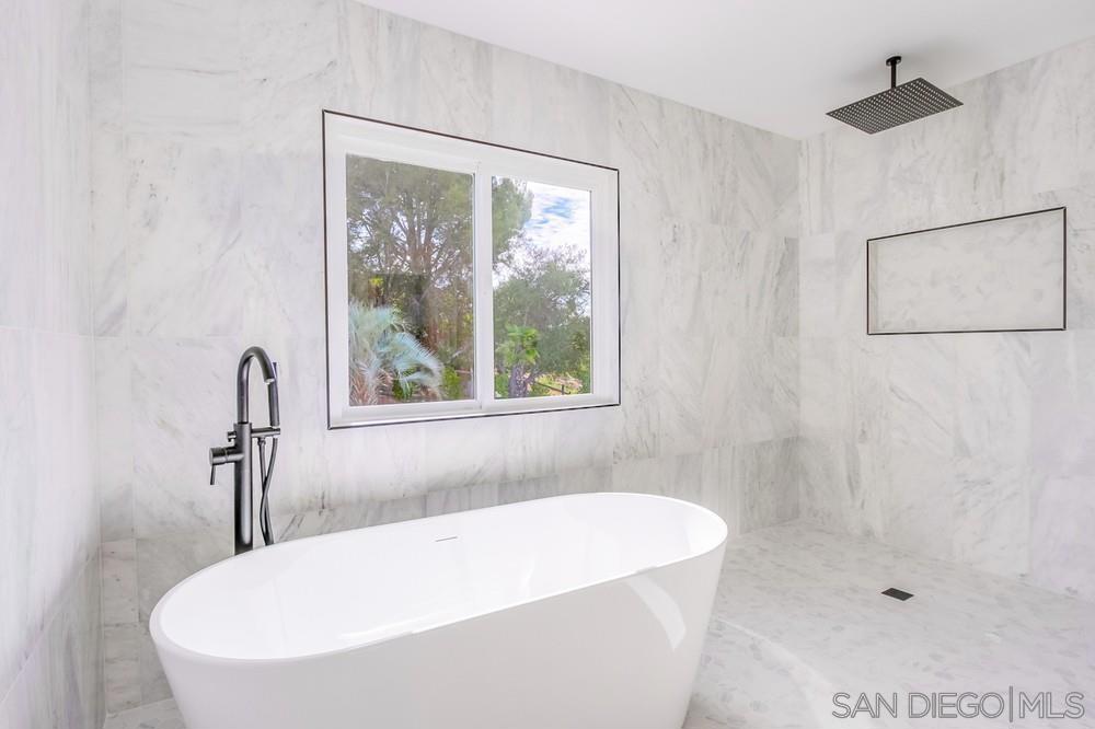 Southwest Escondido - Residential Lease