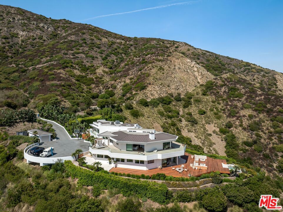 4310 Encinal Canyon Road, Malibu CA 90265