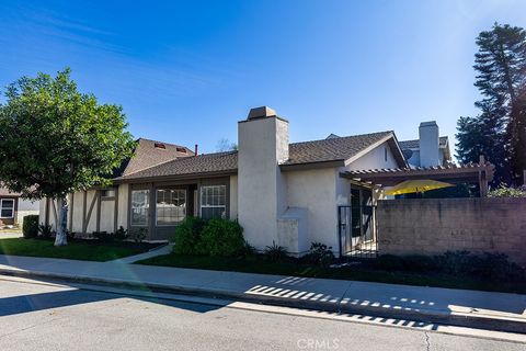Photo of 644 W Palm Dr, Placentia, CA 92870 (MLS # PW26010187)