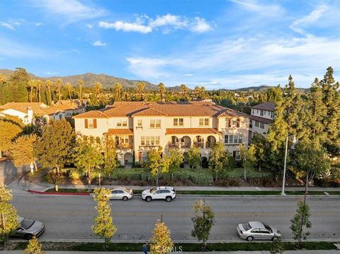 955 Sweetbriar Lane E Azusa CA 91702