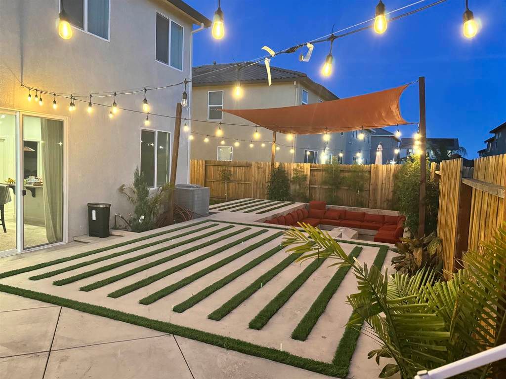 Photo of 1444 1444 Meridian St St, Manteca, CA 95337 (MLS # 41121487)