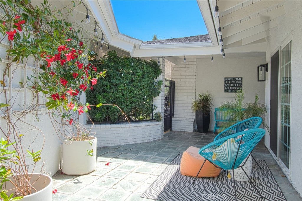 2023 S Capella Court, Costa Mesa CA 92626 - Photo 36