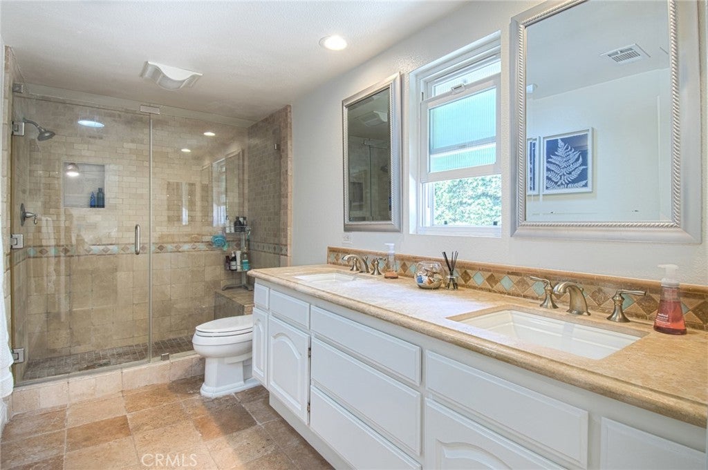 2023 S Capella Court, Costa Mesa CA 92626 - Photo 19