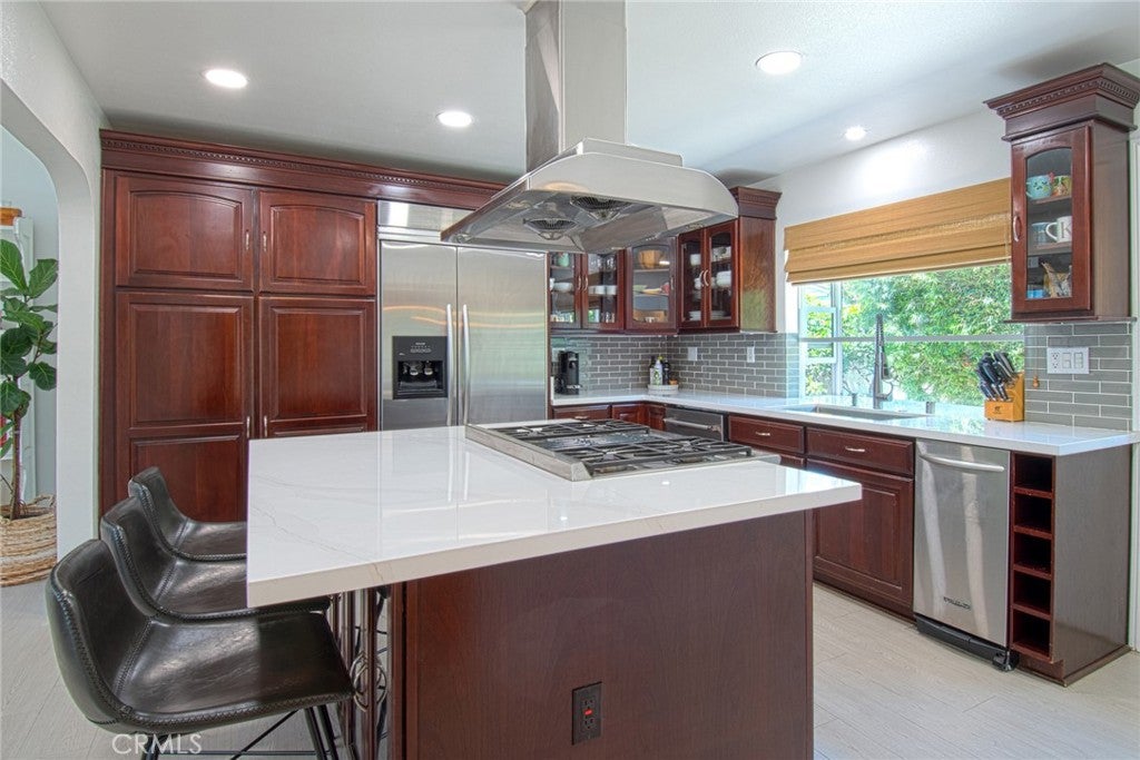 2023 S Capella Court, Costa Mesa CA 92626 - Photo 11