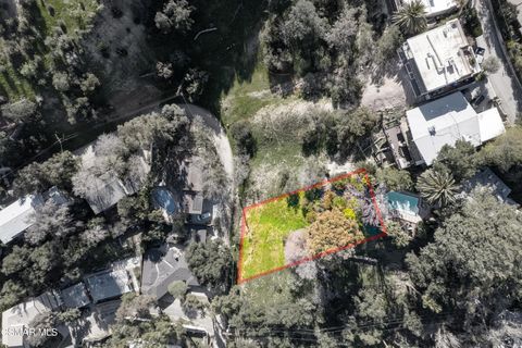 Photo of 4619 Ensenada Drive, Woodland Hills, CA 91364 (MLS # 226002517)