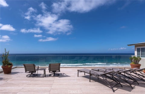 Photo of 737 Esplanade, Redondo Beach, CA 90277 (MLS # SB26214451)