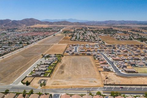 1246 Barnett Menifee CA 92585