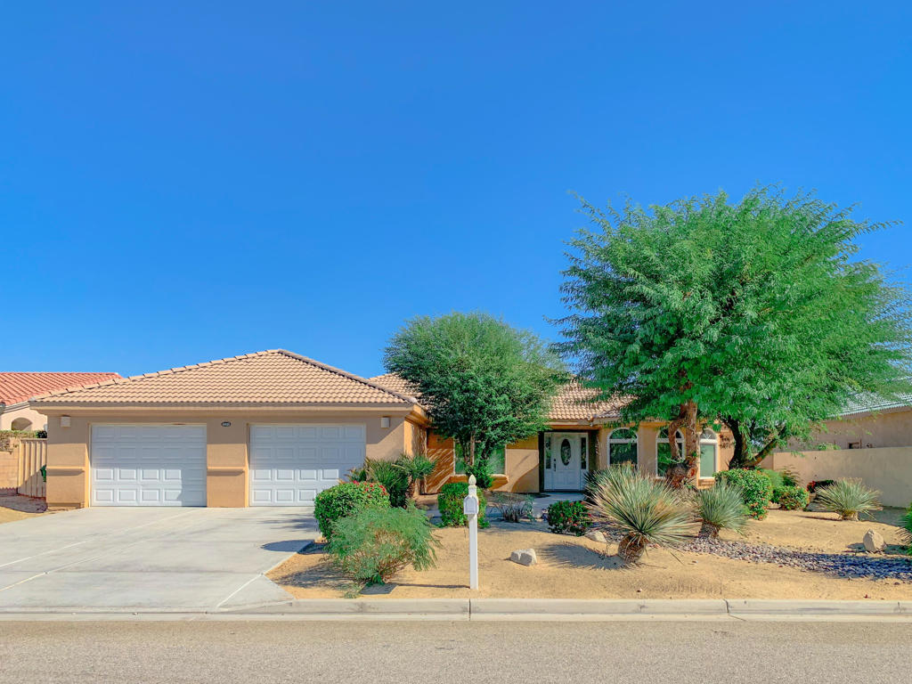 Desert Club Estates - Residential