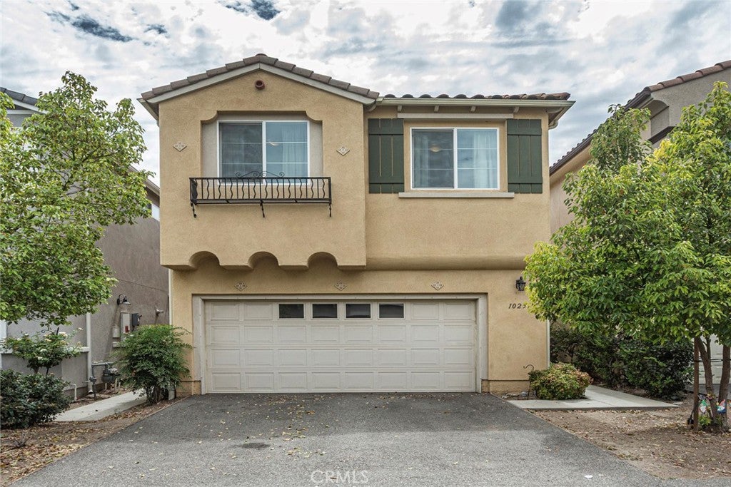 10251 Angel LN