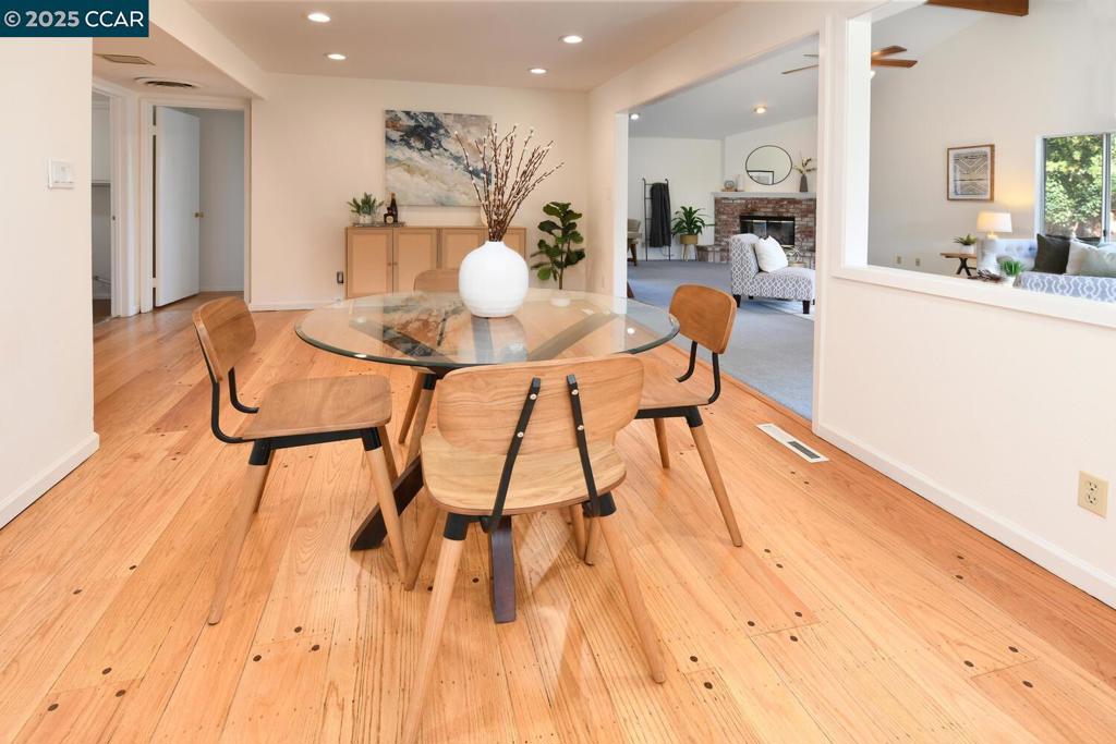 THE WOODLANDS - Residential