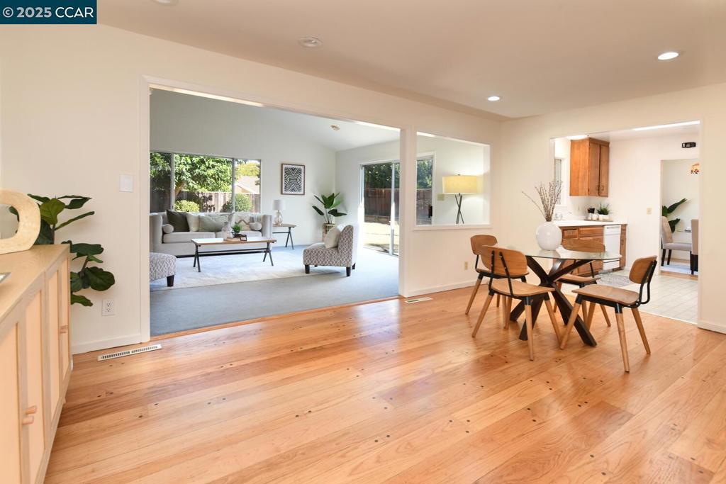THE WOODLANDS - Residential