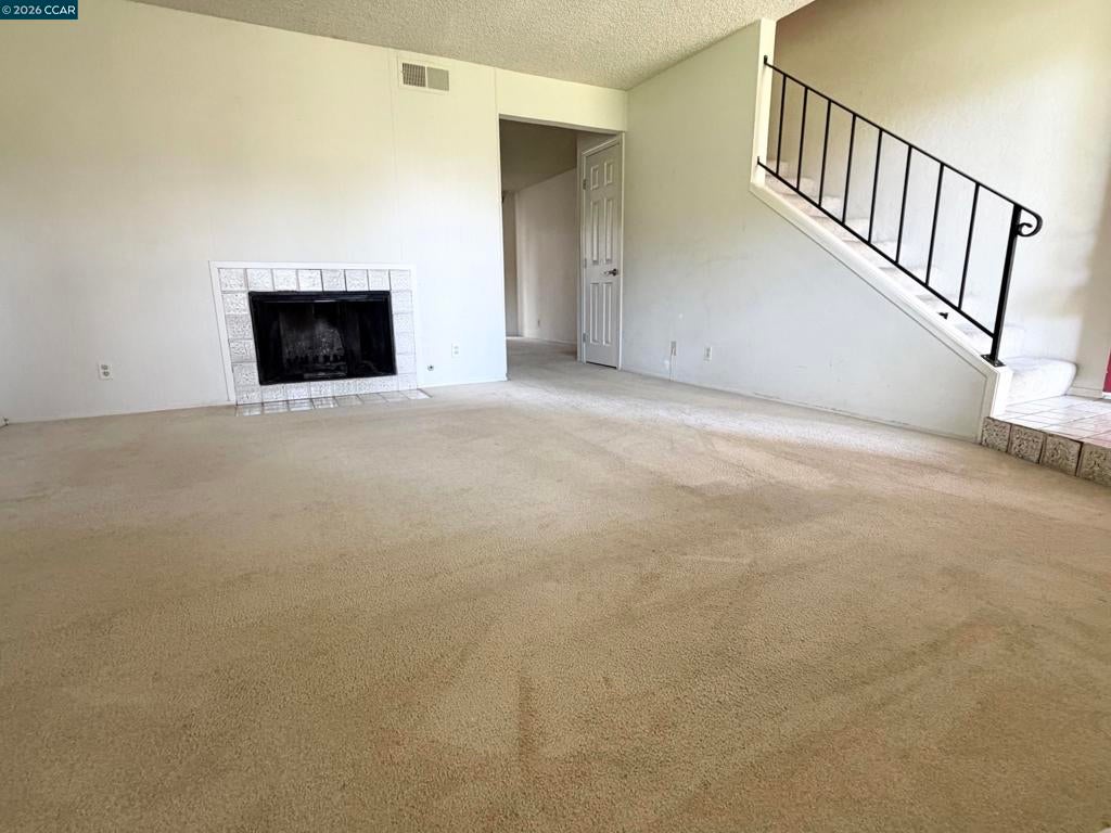 2834 Royal Ann Ln.