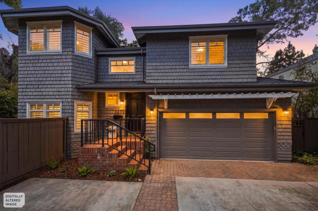 1270 University Drive
