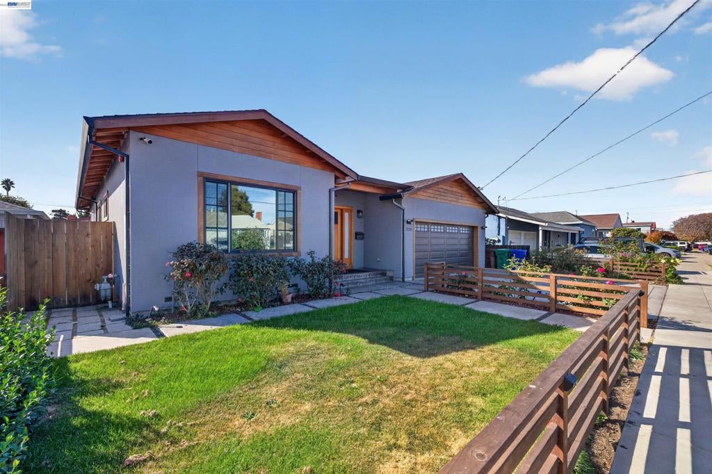 2520 Garvin Ave