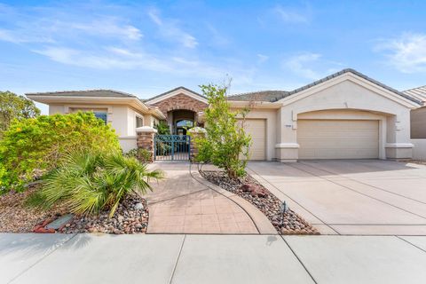 Photo of 37159 Turnberry Isle Drive, Palm Desert, CA 92211 (MLS # 219127608DA) Photo of 37159 Turnberry Isle Drive, Palm Desert, CA 92211 (MLS # 219127608DA)