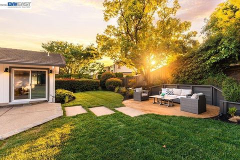 Photo of 55 Mott Drive DR, Alamo, CA 94507 (MLS # 41134527)