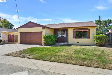 Photo of 35441 Roca Dr DR, Fremont, CA 94536 (MLS # 41151466)