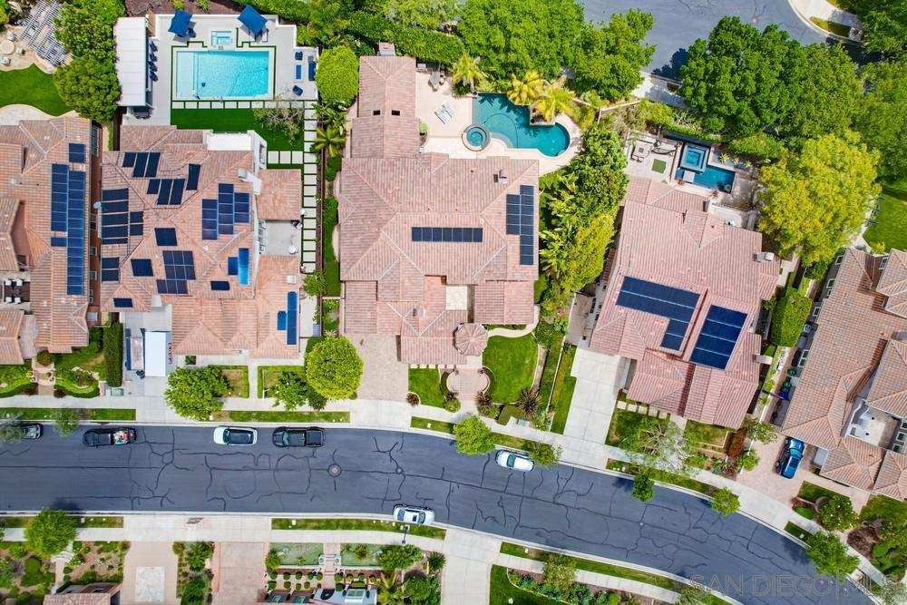 La Costa - Residential