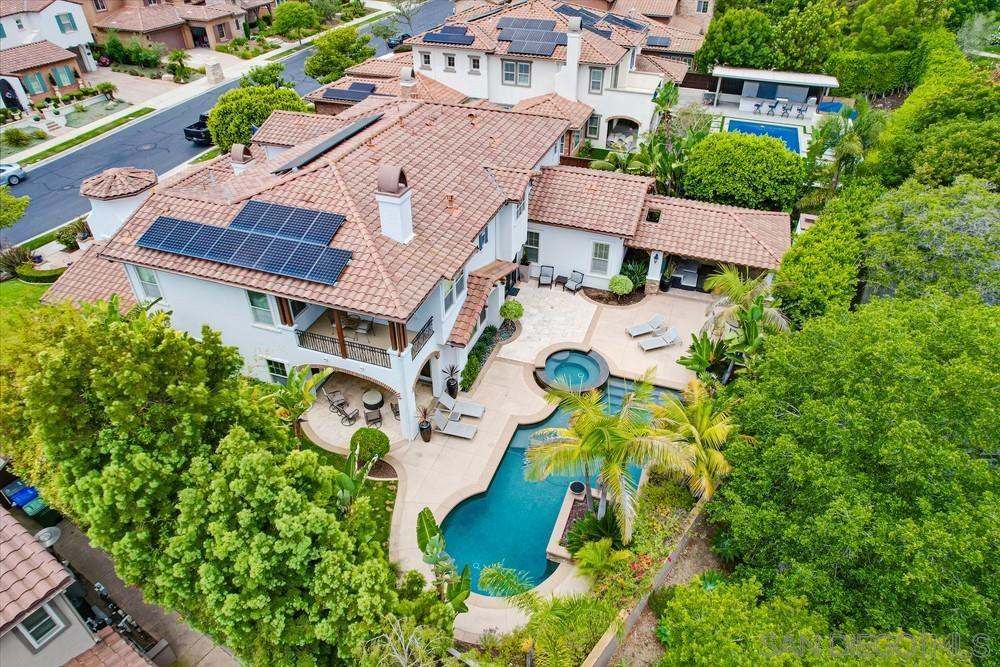 La Costa - Residential