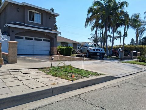 Photo of 1408 Baldy View Ave, Pomona, CA 91767 (MLS # DW26046041)