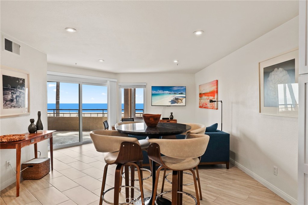 1200 Pacific Coast Highway 217
