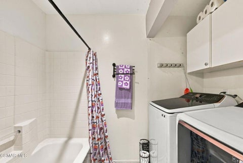 Tiny photo for 2913 Antonio Drive #104, Camarillo, CA 93010 (MLS # 226004561)