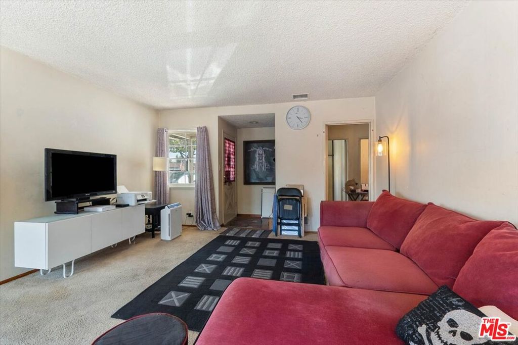 5408 W 138th Place
