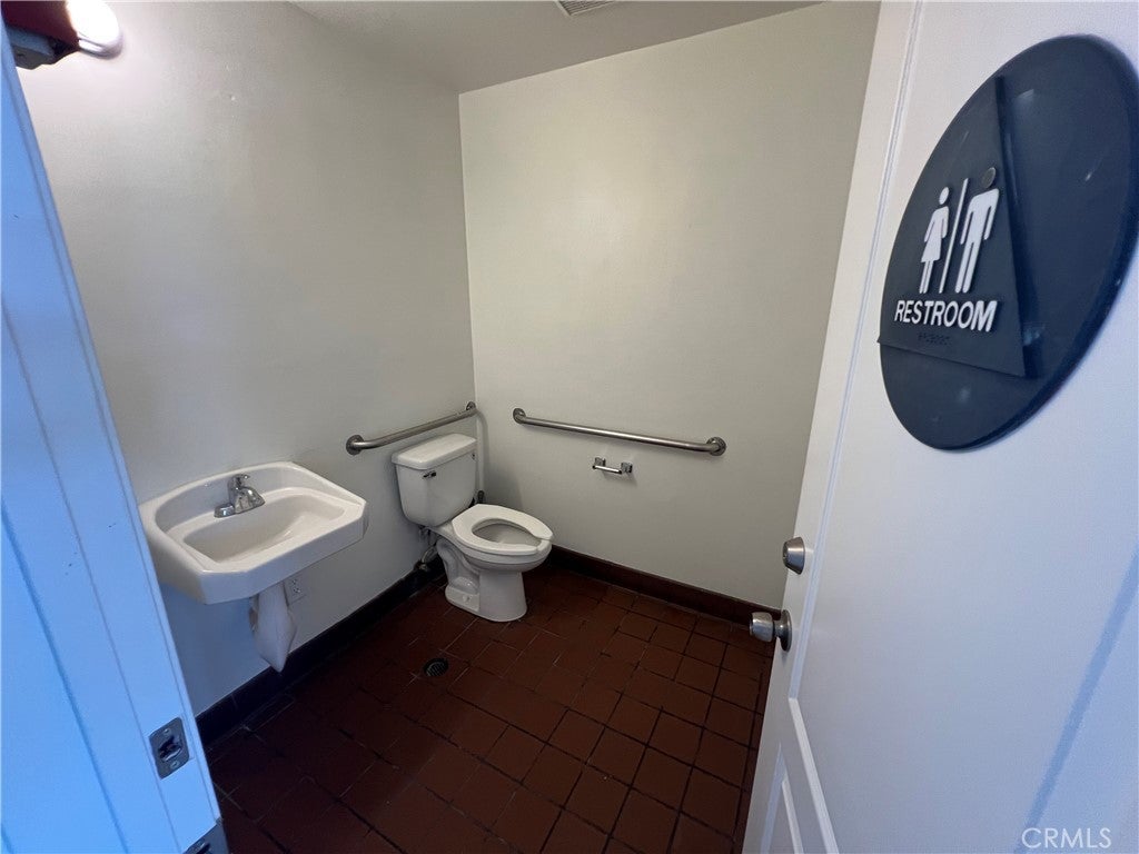 1640 N El Camino Real, San Clemente CA 92672 - Photo 13