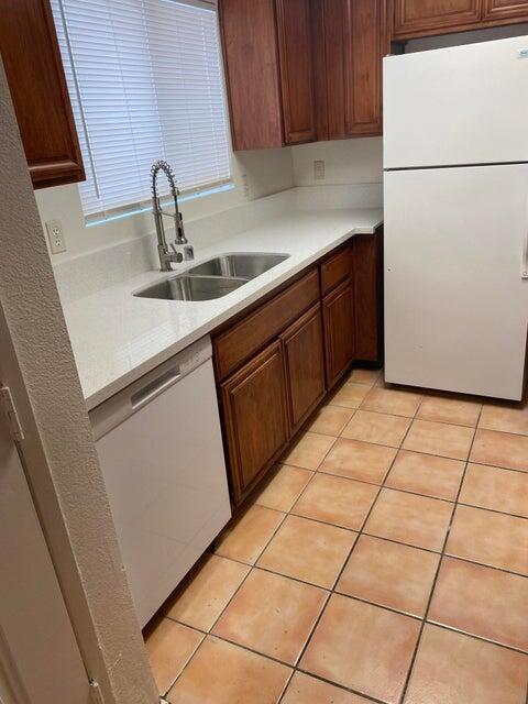 Desert Arches - Residential Income