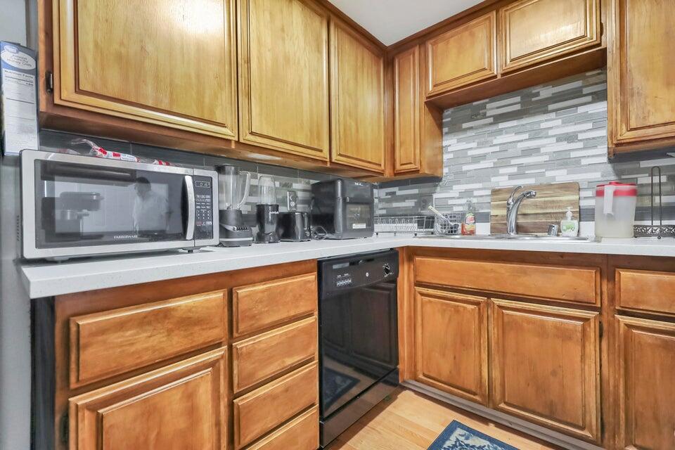 Desert Arches - Residential Income