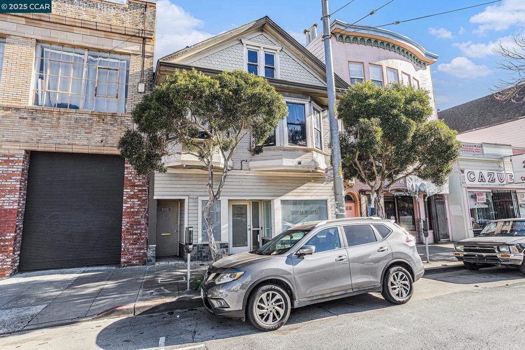 MISSION DISTRICT - Residential Income