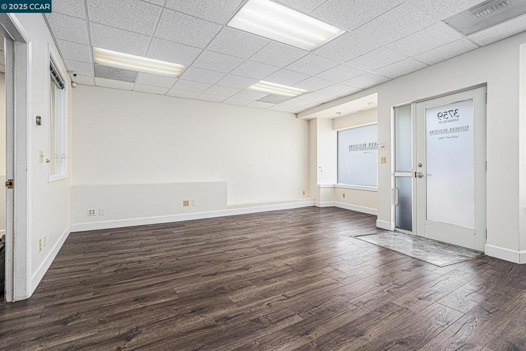 MISSION DISTRICT - Residential Income