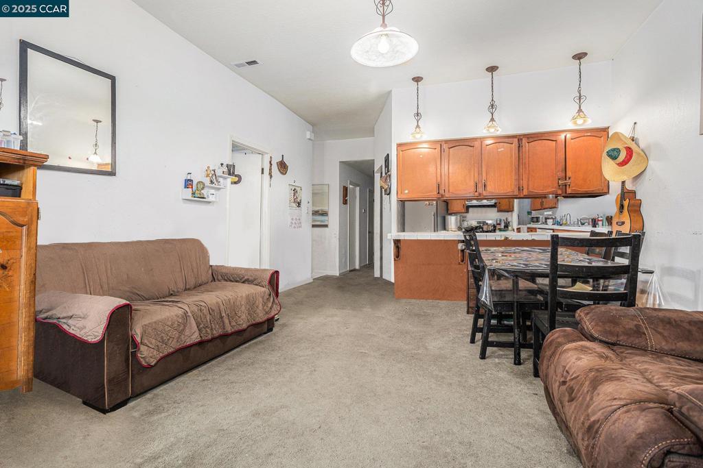 MISSION DISTRICT - Residential Income